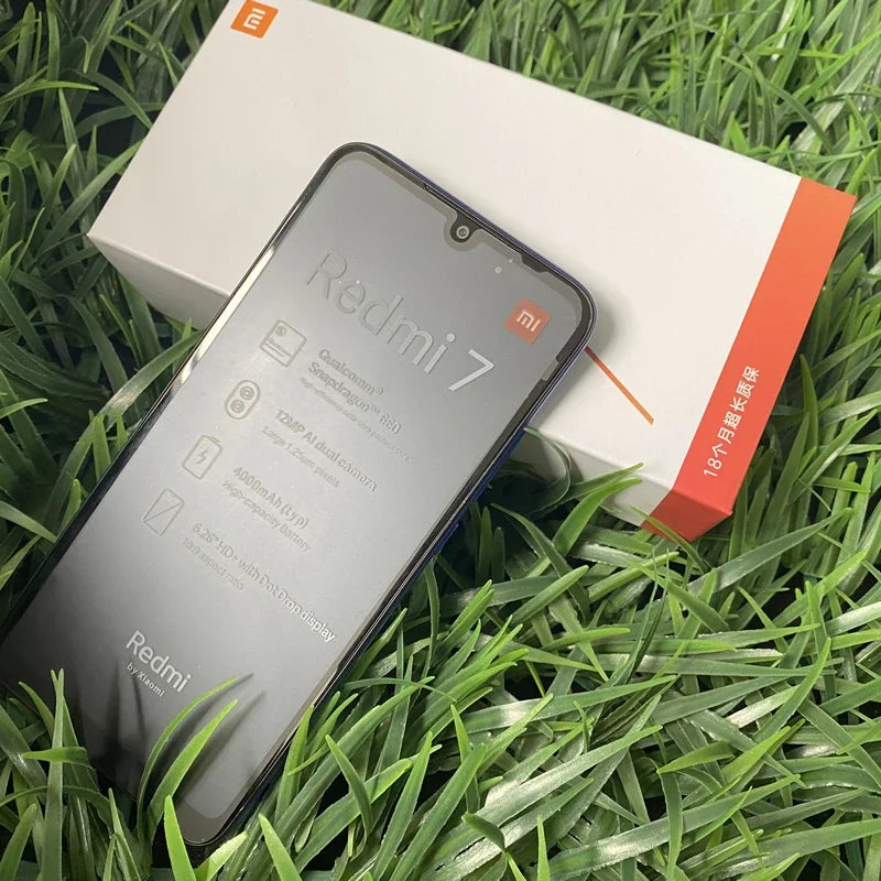 Xiaomi Redmi 7 Global Smartphone
